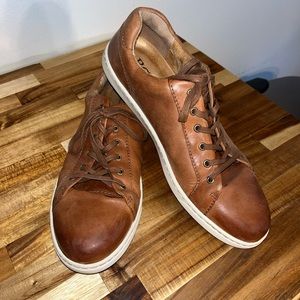Mens Borns sneakers